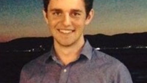 Alex Sampson receives award for best project in Part II Pathology